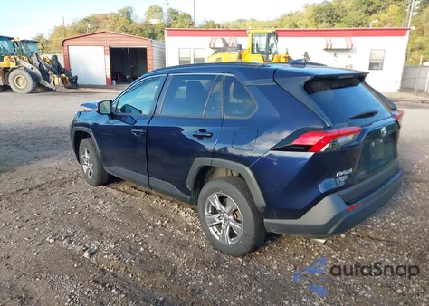 2022 Toyota Rav4 Xle из США, поврежденный, VIN JTMP1RFV4ND087193